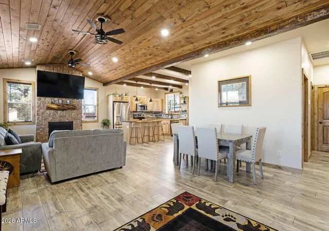 2nd image of 2722 Church Ln, Overgaard, AZ 85933 | MLS# 7006996