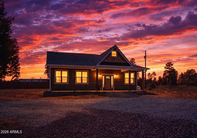 48th image of 2722 Church Ln, Overgaard, AZ 85933 | MLS# 7006996