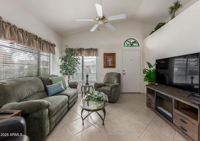 Homes for sale in Surprise, AZ | 14300 W Bell Rd, Surprise, AZ 85374