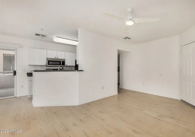 Homes for sale in Gilbert, AZ | 1295 N Ash St #828, Gilbert, AZ 85233 | MLS# 7007813
