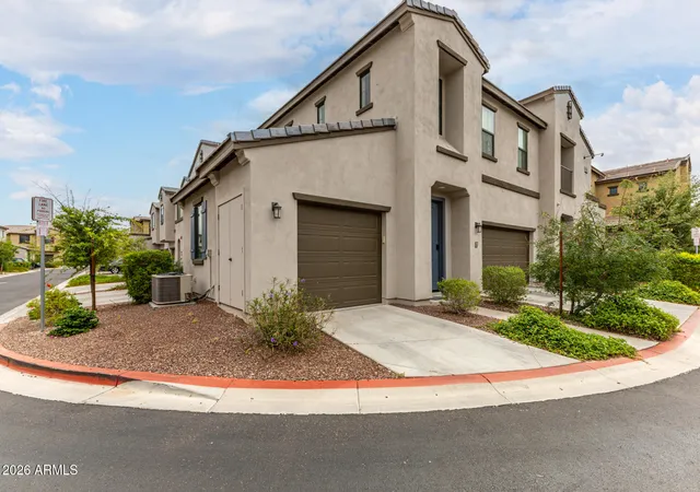 2nd image of 3900 E Baseline Rd #167, Phoenix, AZ 85042 | MLS# 7008449