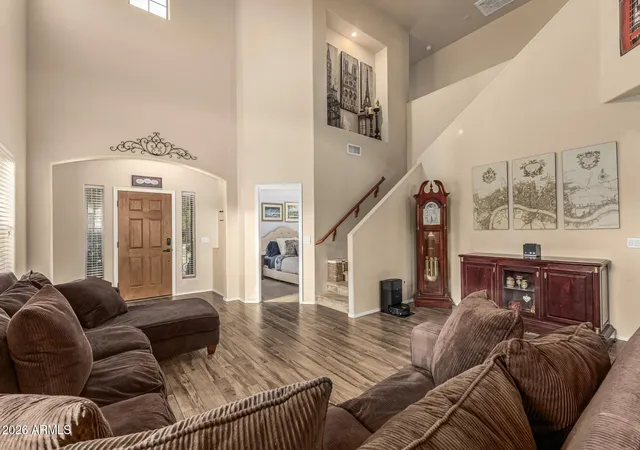 Photo 4 of Single family home for sale at 1271 E Canyon Crk Dr, Gilbert, AZ 85295 | MLS# 7009344 | Listing updated on 2026-07-29