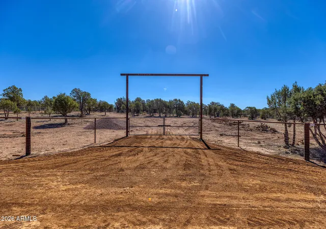 3rd image of 0000 Aubri Ln #B, Show Low, AZ 85901 | MLS# 7007104