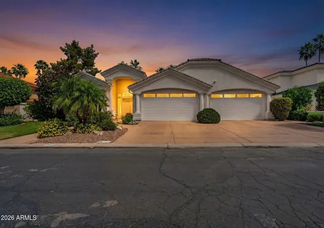 Homes for sale in Gilbert, AZ | 1318 E Treasure Cove Dr, Gilbert, AZ 85234 | MLS# 7010987