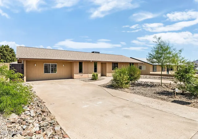 Photo 3 of Single family home for sale at 12833 N 22nd Street, Phoenix, AZ 85022 | MLS# 7008159 | Listing updated on 2026-09-01