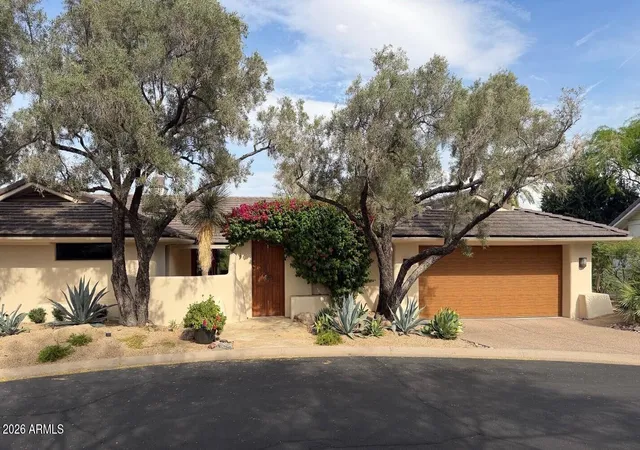 2nd image of 5635 E Lincoln Dr #10, Paradise Valley, AZ 85253 | MLS# 7007180