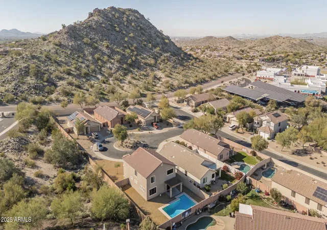 Photo 3 of Sale Pending at 10489 S 182nd Drive, Goodyear, AZ 85338 | MLS# 7007225 | Listing updated on 2026-08-02