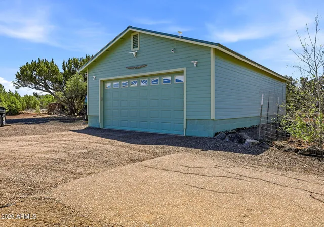 Homes for sale in Concho, AZ | 6 County Road N6813 Road, Concho, AZ 85924 | MLS# 7008066