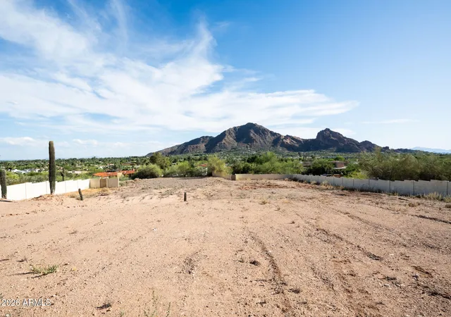 2nd image of 5719 E Indian Bend Rd, Paradise Valley, AZ 85253 | MLS# 7012317