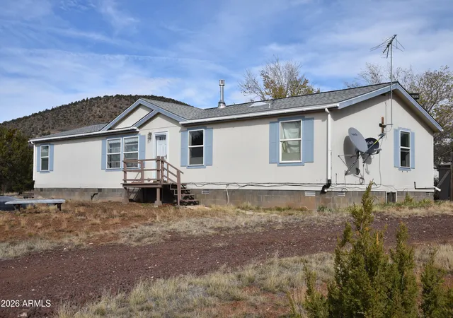 Homes for sale in Williams, AZ | 5805 N Cunning Blvd, Williams, AZ 86046 | MLS# 7037399