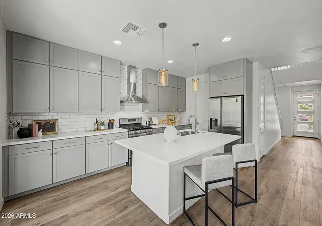 4th image of 3746 E Earll Dr, Phoenix, AZ 85018 | MLS# 7012292