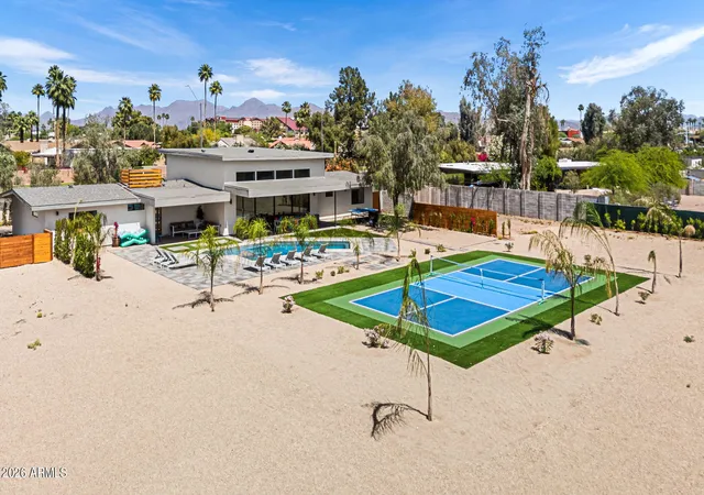 Photo 3 of Single family home for sale at 8621 E Indian Bnd Rd, Scottsdale, AZ 85250 | MLS# 7012173 | Listing updated on 2026-09-11