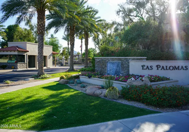 Photo 3 of Townhouse for sale at 8525 N 84th Street, Scottsdale, AZ 85258 | MLS# 7008065 | Listing updated on 2026-10-01