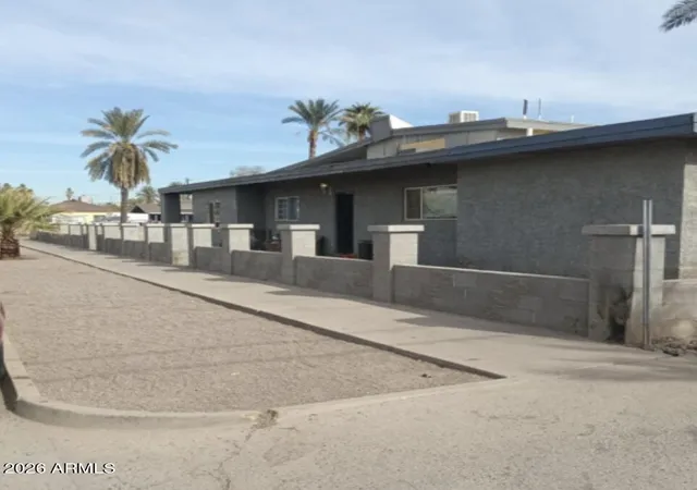 Homes for sale in Phoenix, AZ | 2045 W Washington St, Phoenix, AZ 85009 | MLS# 7008464