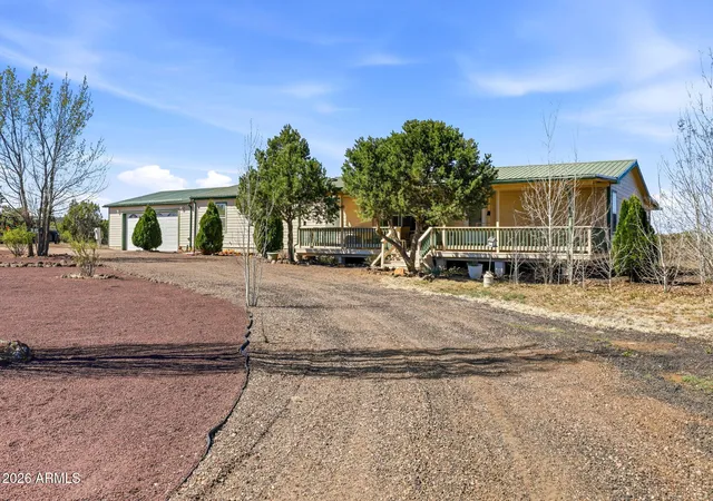 Homes for sale in Concho, AZ | 5 County Road N8613 Road, Concho, AZ 85924 | MLS# 7008063