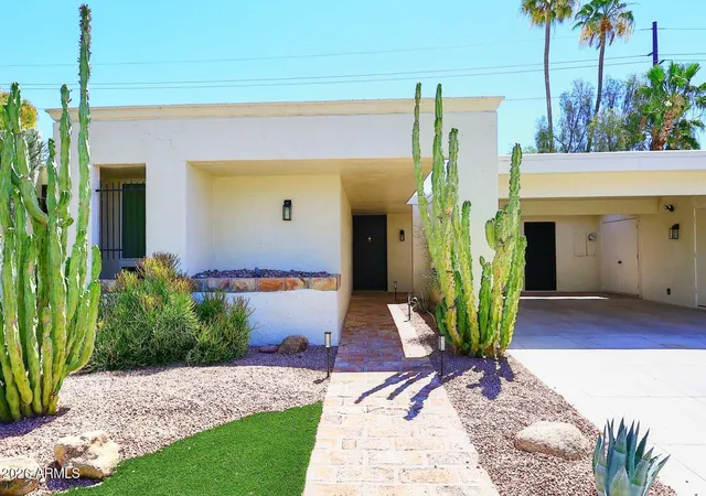 Photo 3 of Townhouse for sale at 4111 N 87th Place, Scottsdale, AZ 85251 | MLS# 7008151 | Listing updated on 2026-10-23