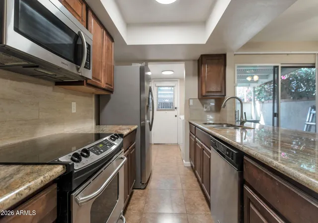 Photo 4 of Townhouse for sale at 6540 N 7th Avenue #42, Phoenix, AZ 85013 | MLS# 7008375 | Listing updated on 2026-09-18