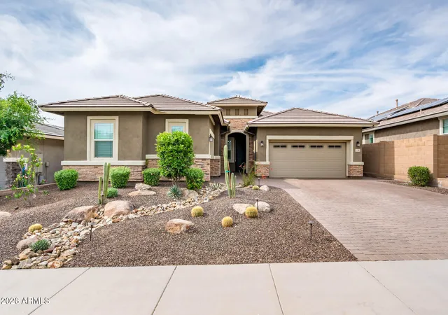 Homes for sale in Peoria, AZ | 11581 W Red Hawk Dr, Peoria, AZ 85383 | MLS# 7008300