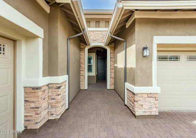 Photo 4 of Single family home for sale at 11581 W Red Hawk Dr, Peoria, AZ 85383 | MLS# 7008300 | Listing updated on 2026-09-21