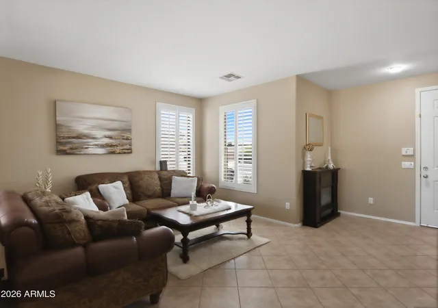 Homes for sale in Surprise, AZ | 16464 W Honeysuckle Dr, Surprise, AZ 85387 | MLS# 7008292