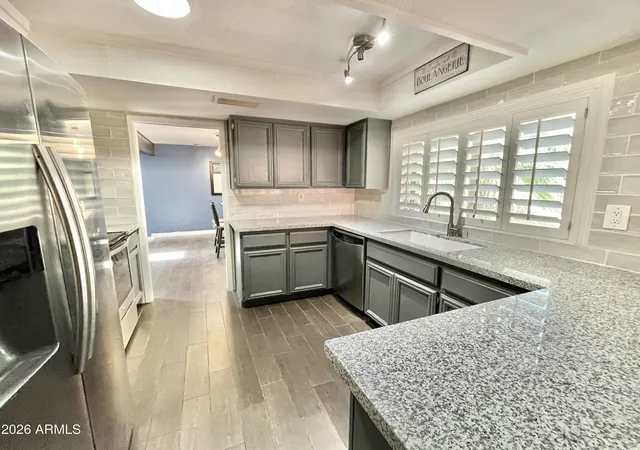 1st image of 10449 N 9th St, Phoenix, AZ 85020 | MLS# 7010101