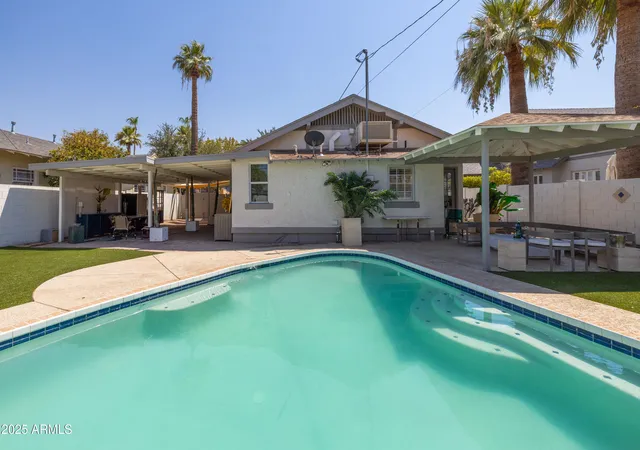 Homes for sale in Phoenix, AZ | 70 W Lynwood St, Phoenix, AZ 85003 | MLS# 7009019