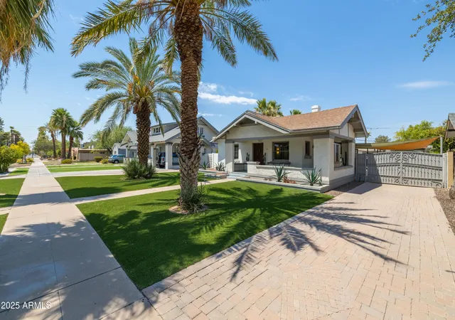 Homes for sale in Phoenix, AZ | 70 W Lynwood St, Phoenix, AZ 85003 | MLS# 7009019