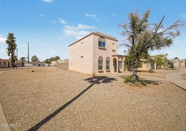 Homes for sale in Phoenix, AZ | 4625 W Thomas Rd, Phoenix, AZ 85031