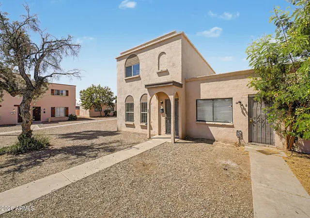 Homes for sale in Phoenix, AZ | 4625 W Thomas Rd, Phoenix, AZ 85031