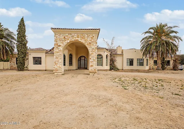 Homes for sale in Paradise Valley, AZ | 6525 N Lost Dutchman Dr, Paradise Valley, AZ 85253 | MLS# 7013333