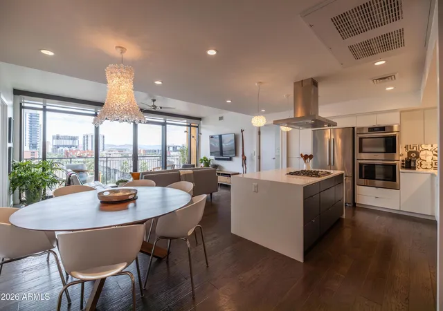 Homes for sale in Phoenix, AZ | 200 W Portland St #827, Phoenix, AZ 85003 | MLS# 7008770