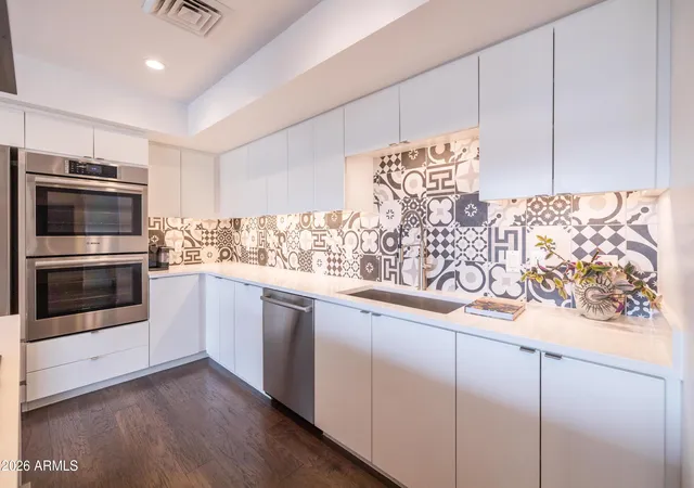 Homes for sale in Phoenix, AZ | 200 W Portland St #827, Phoenix, AZ 85003 | MLS# 7008770