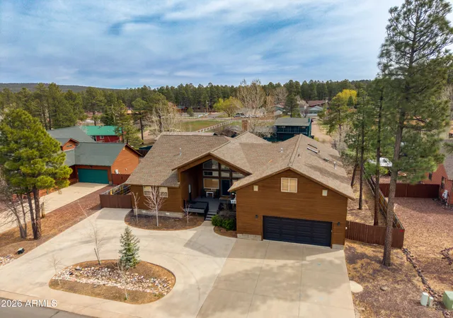 Homes for sale in Pinetop, AZ | 2131 S Woodland Hills Ln, Pinetop, AZ 85935 | MLS# 7012433