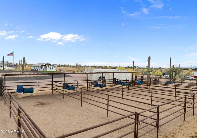 Homes for sale in Morristown, AZ | 41711 N Us Hwy 60 --, Morristown, AZ 85342 | MLS# 7008845