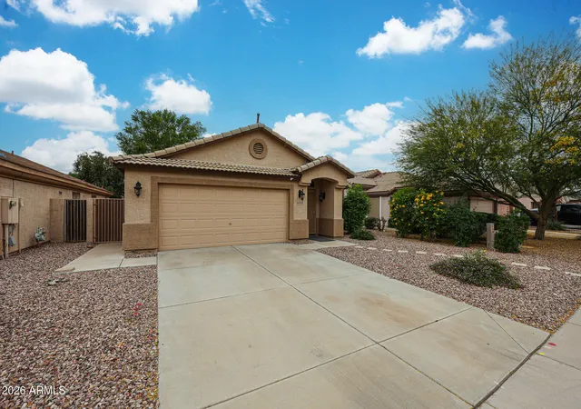 Photo 2 of Sale Pending at 10379 W Tonopah Dr, Peoria, AZ 85382 | MLS# 7009216 | Listing updated on 2026-09-22