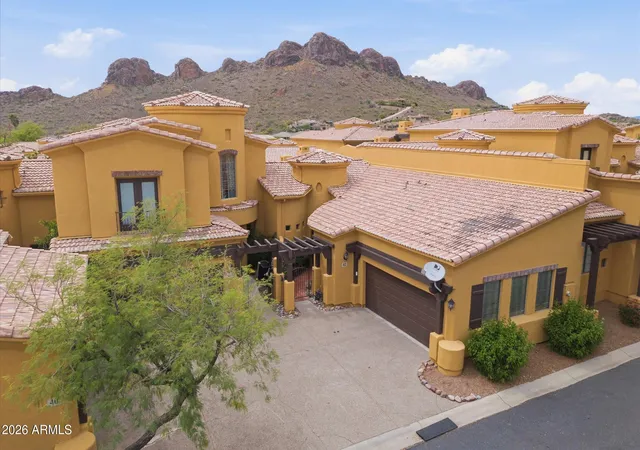 Homes for sale in Gold Canyon, AZ | 5370 S Desert Dawn Drive, Gold Canyon, AZ 85118 | Houzeo