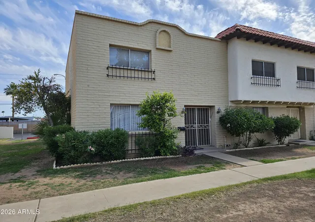 Photo 1 of Townhouse for sale at 4614 N 19 Avenue, Phoenix, AZ 85015 | MLS# 7008915 | Listing updated on 2026-04-05
