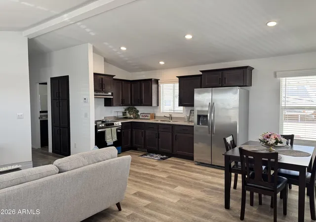 2nd image of 13631363 N Plaza Dr #11, Apache Junction, AZ 85120 | MLS# 7009296