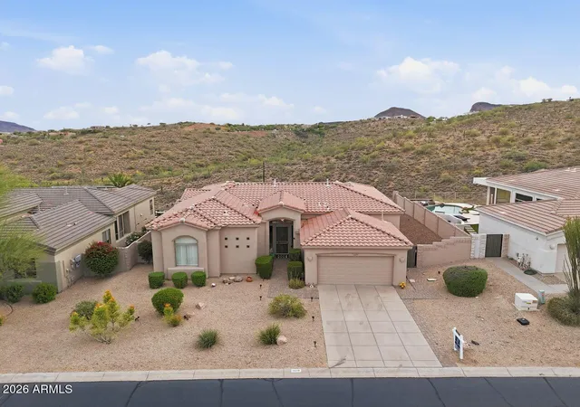 Homes for sale in Fountain Hills, AZ | 15219 E Redrock Dr, Fountain Hills, AZ 85268 | MLS# 7015739