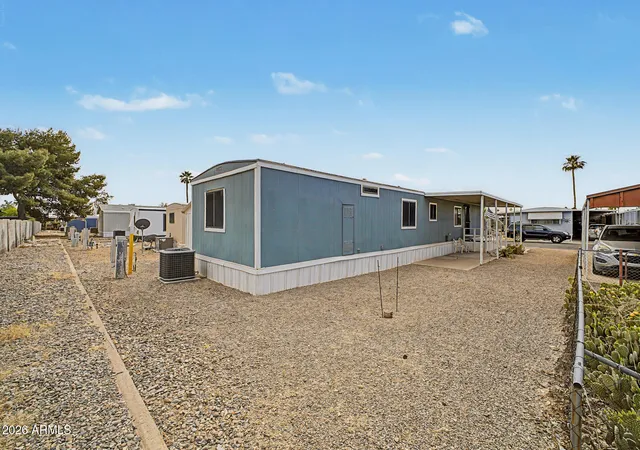 Photo 4 of Manufactured home for sale at 535 S Alma School Rd #40, Mesa, AZ 85210 | MLS# 7010152 | Listing updated on 2026-08-20