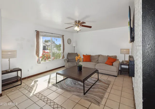 Photo 2 of Townhouse for sale at 8410 N 32nd Avenue, Phoenix, AZ 85051 | MLS# 7009598 | Listing updated on 2026-09-24