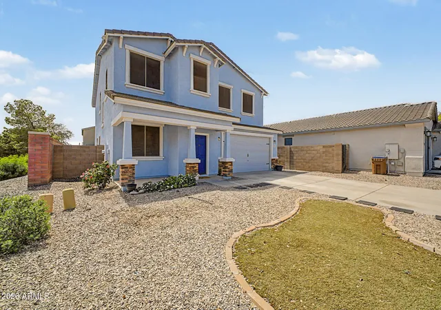 Photo 3 of Sale Pending at 3611 E Amarillo Way, San Tan Valley, AZ 85140 | MLS# 7010186 | Listing updated on 2026-07-23