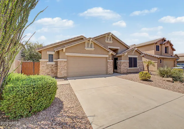 Photo 3 of Single family home for sale at 4123 W Alex Loop, Phoenix, AZ 85083 | MLS# 7009711 | Listing updated on 2026-08-31