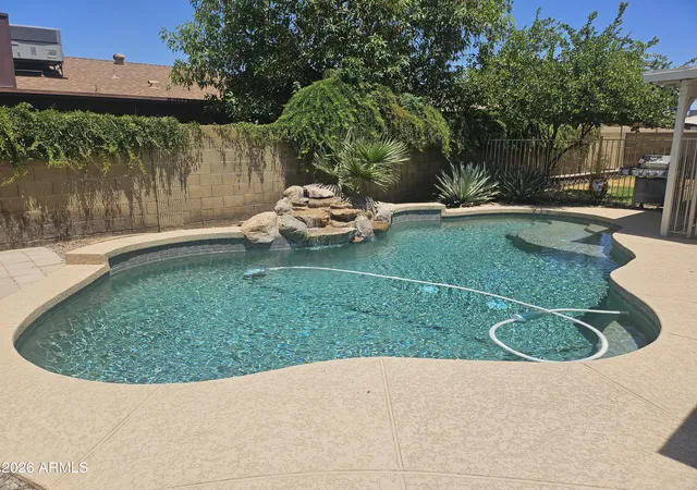 3rd image of 7344 W Windrose Dr, Peoria, AZ 85381 | MLS# 7010542