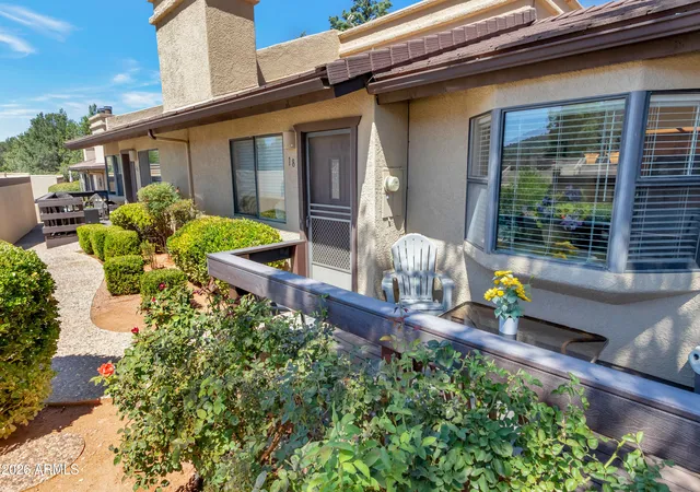 Photo 2 of Townhouse for sale at 18 Padre Dr, Sedona, AZ 86351 | MLS# 7071976 | Listing updated on 2026-09-06