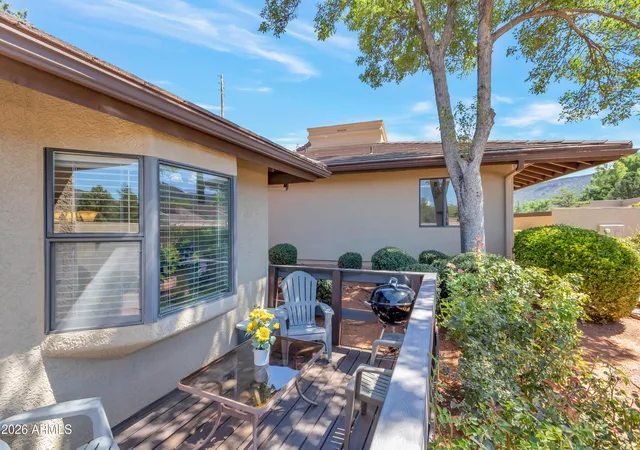 Photo 3 of Townhouse for sale at 18 Padre Dr, Sedona, AZ 86351 | MLS# 7071976 | Listing updated on 2026-09-06