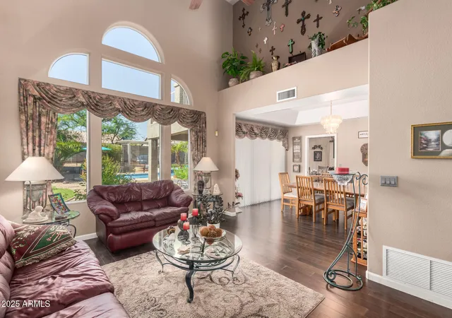 2nd image of 4648 W Misty Willow Ln, Glendale, AZ 85310 | MLS# 7010646