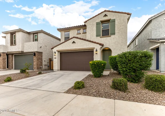 Photo 4 of Sale Pending at 7434 W Northview Ave, Glendale, AZ 85303 | MLS# 7010669 | Listing updated on 2026-09-08