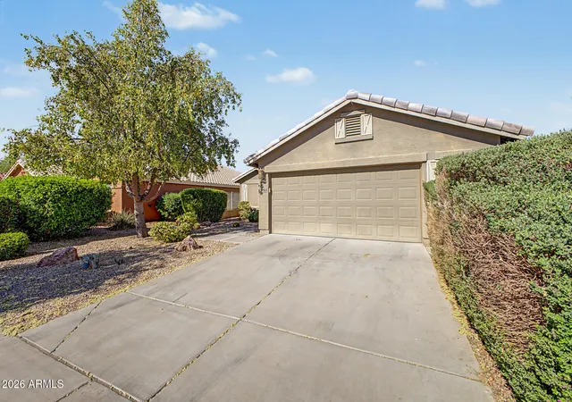 Photo 3 of Single family home for sale at 115 S Birdie Way, Casa Grande, AZ 85194 | MLS# 7011198 | Listing updated on 2026-10-02
