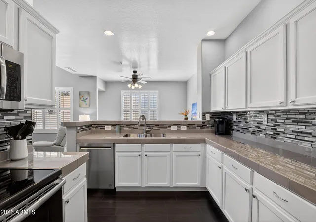 Homes for sale in Mesa, AZ | 7445 E Eagle Crest Dr #1056, Mesa, AZ 85207 | MLS# 7010093